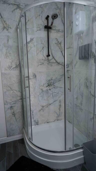 Stunning Two Bed City Centre Apartment Leeds  Ngoại thất bức ảnh